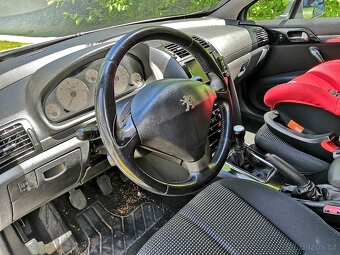 Peugeot 407 SW 1.6 hdi 2010 - 6