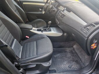 Renault Laguna - 6