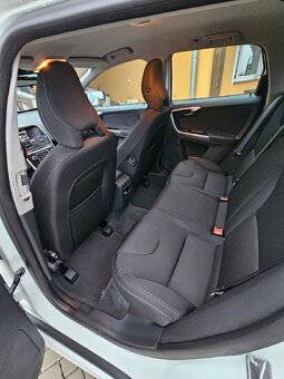 Volvo XC60 - 6