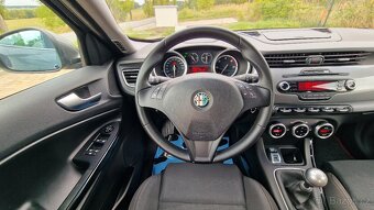 Alfa Romeo Giulietta spotřeba 4,4L na 100Km - 6