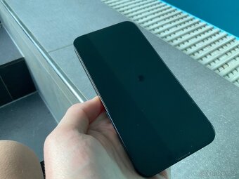 Prodám výjimečný stav iPhone 13 128gb - 6
