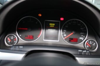 Audi A4 Combi 2.7 TDI V6 - 6