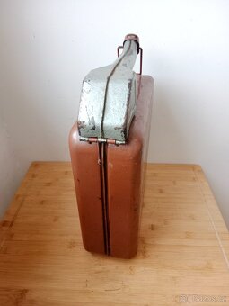 Kanystr 10 L plechový DÍLO - 6