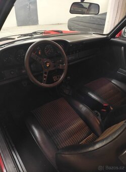 Porsche 911 Carrera 3.2 z roku 1986 - 6