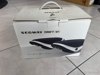 Segway Drift W1 elektrické kolečkové brusle - 6