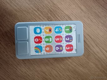 Hrací stoleček Fisher Price pejskům stoleček - 6