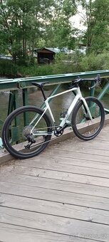 Cube nuroad C62EX 2025 - 6