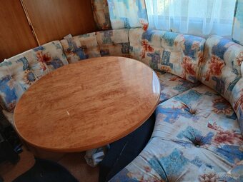 Obytný karavan Caravelair - 6