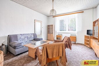 Babice u Rosic, RD 4+1, dvorek, garáž - rodinný dům - 6