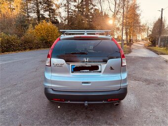 Honda Cr-v 2.0 i-vtec 4x4 2013 jasný původ - 6