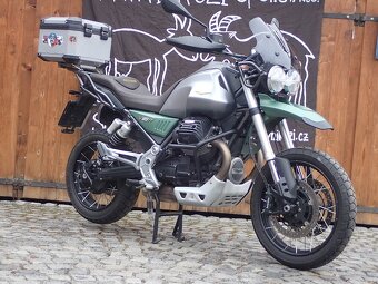 MOTO GUZZI  V 85 TT E5 - 6
