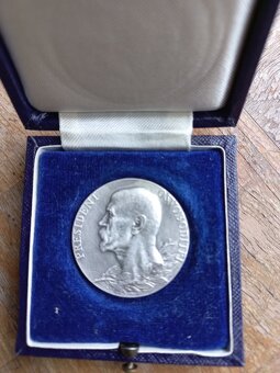 Pamětní medaile. - 6