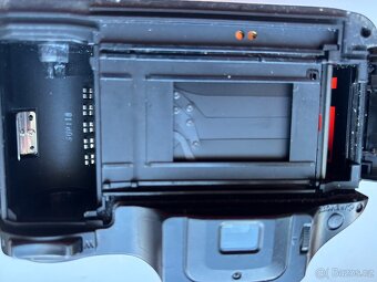 Olympus IS-100 S - 6