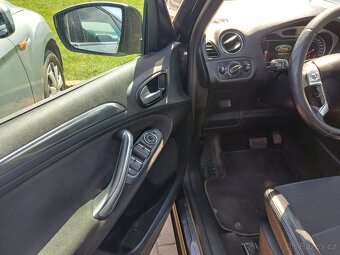 Ford Galaxy 2.0TDCi Automat 7MÍST Titánium - 6