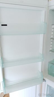 Lednice Liebherr 180 cm - 6
