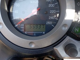 Suzuki V-Strom 1000 - 6