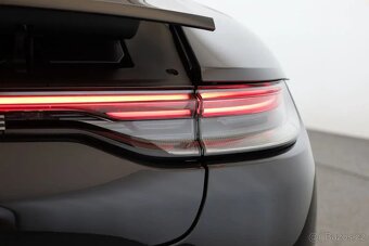 Porsche Panamera - 6