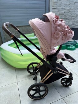 Prodám kočárek Cybex Priam – Simply Flowers Light Pink, - 6