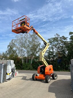 kloubová plošina JLG 450AJ - 6