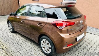HYUNDAI i20 1.2 16V 55KW Comfort koupeno v CZ,jen 58 000km - 6