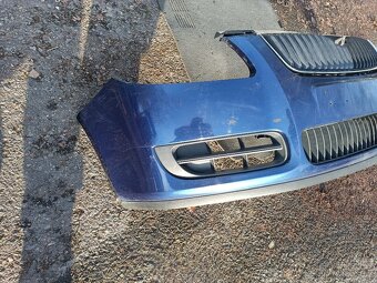 Skoda Fabia 2 - přední nárazník ,přední kapota - 6