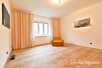 Pronájem bytu 2+1, Hálkova 1157/10, Znojmo - 22.300,- Kč/měs - 6