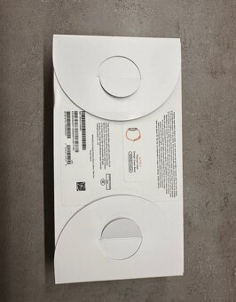 Apple Watch Series 9 Ultra 2 - 6