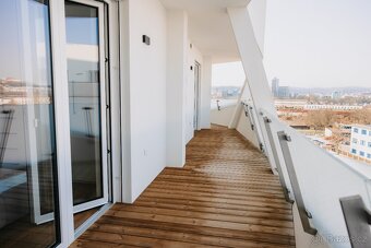 Pronájem luxusního 3+kk, Brno - 6