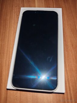 iPhone Apple 16e 128GB 2r záruka - 6