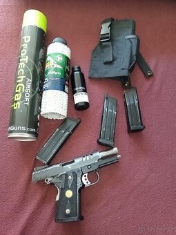 Prodám Airsoft pistolí - 6