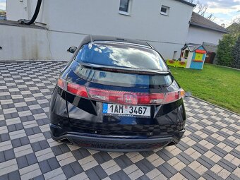 Honda Civic 2.2CDTi 5xDveře,Pěkný stav,Bez koroze - 6