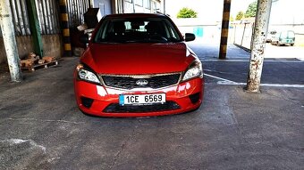 kia ceed 1.4 benzin ( velice pekny stav ) - 6