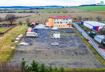 Pronajmu ubytovací zařízení s 21 pokoji o ploše cca 1000 m2  - 6