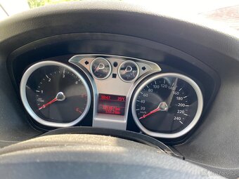 Ford focus mk2 1.6 80kw - 6