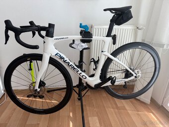 Pinarello F5 - 6