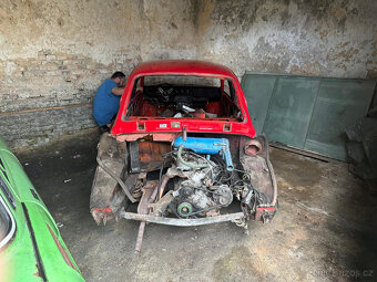 2 vozy škoda 110 R cena 140 000 tis - 6