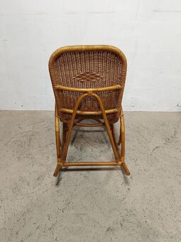 Proutěné houpací křeslo - 6