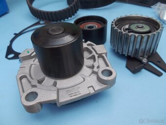Rozvodová sada SKF s vodní pumpou - VKMC 05193 - 6
