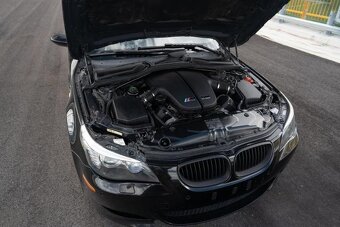 M5 e60 manual - 6