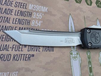 Microtech Ultratech ZBP Black Handle Tanto - 6
