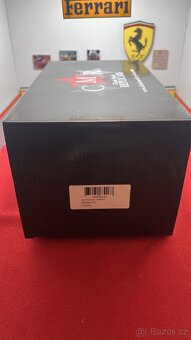 Ferrari 275 GTB 1:18 CMR - 6