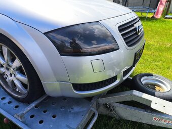 Predni blatniky Audi TT, 8n, stribrna - 6