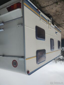 Obytný přívěs karavan - 6