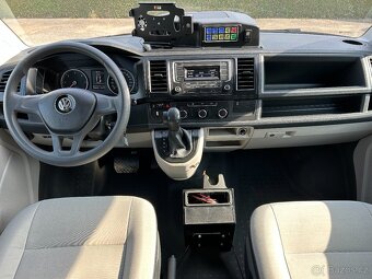 VW T6 2.0 TDI Sanitní vůz 4x4 - DSG - 6