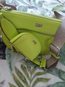 Originál DKNY Crossbody kabelka, růžová a neon. zelená - 6