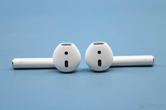 Sluchátka Apple AirPods (2019) - se zárukou - 6