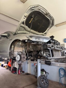 Volkwagen Passat B8 2.0 TDi 110kw - Limuzína - po nehodě - 6