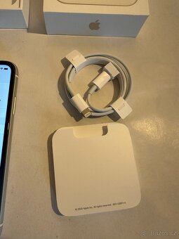 iPhone 11 - 64gb - 6