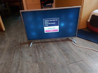 Tv smart LG starší 80cm má už nějaké mouchy  ale stále se dá - 6