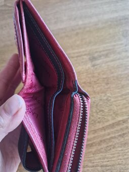 Damská kožená peněženka Lagen - 6